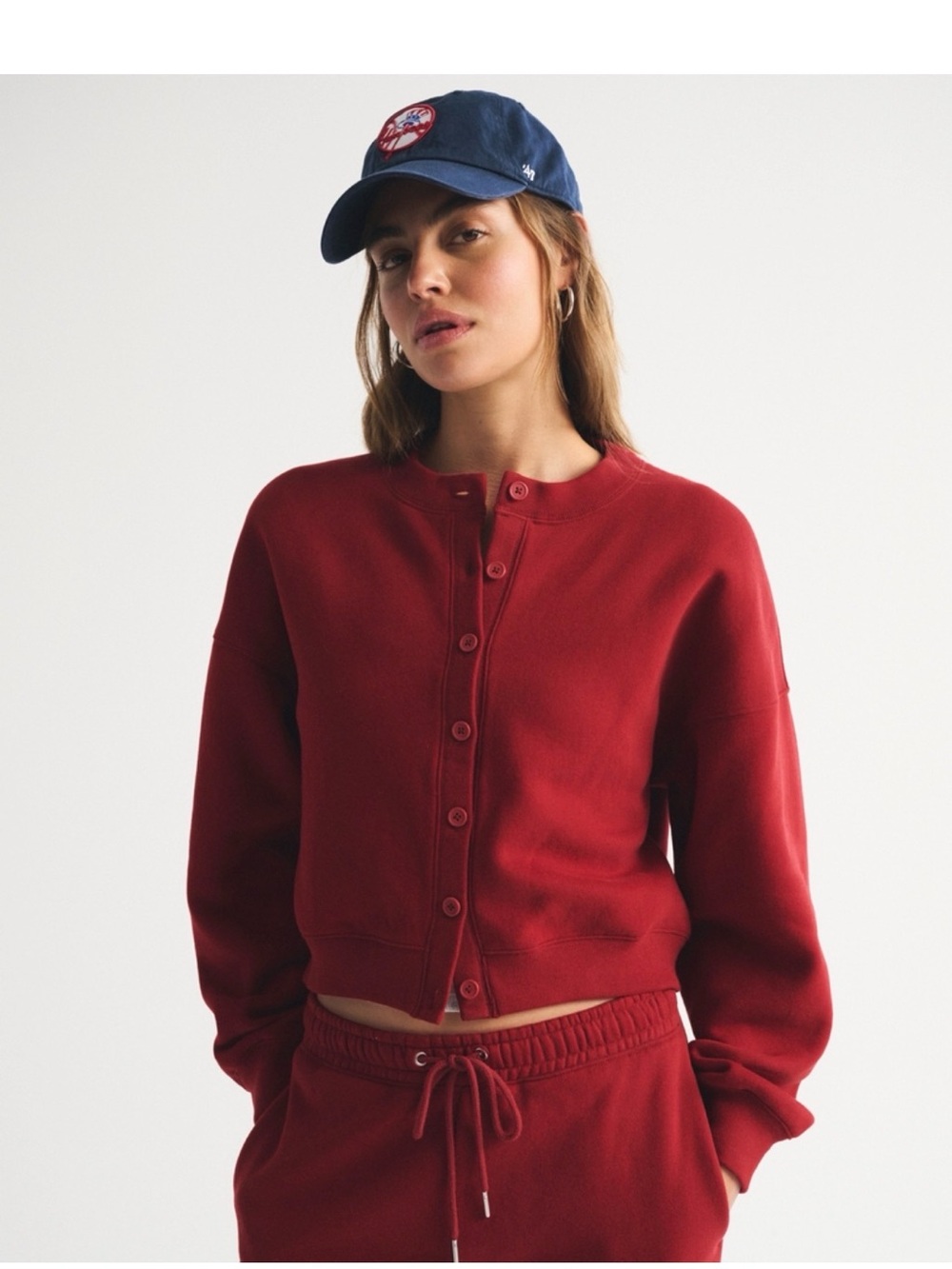 Abercrombie & Fitch Sunday Shrunken Crew Cardigan Sweater Red Sweatshirt - Picture 3 of 9